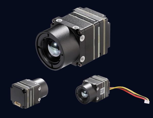 Module thermique 640×512 pour drone — NETD ≤25 mK, 50 Hz, détection 900 m, 23 g, sortie vidéo analogique Module thermique 640×512 pour drone — vue 12