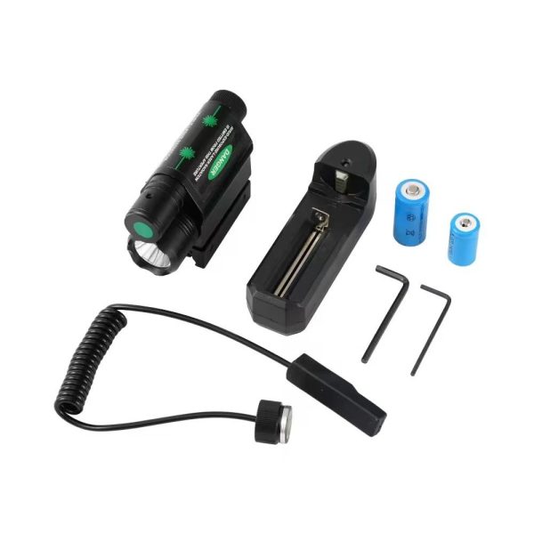 Ensemble lampe tactique et laser — rouge ou vert, 3 modes, interrupteur déporté, batteries et chargeur inclus Ensemble lampe tactique et laser — vue 5